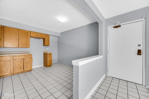 258 E Bailey Rd #J, Naperville, IL 60565 photo 7