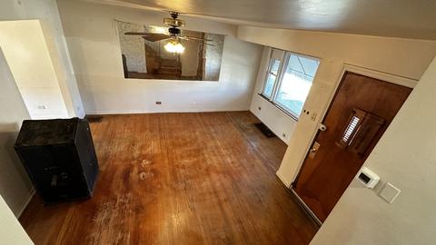 10948 S Eberhart Ave, Chicago, IL 60628 photo 8