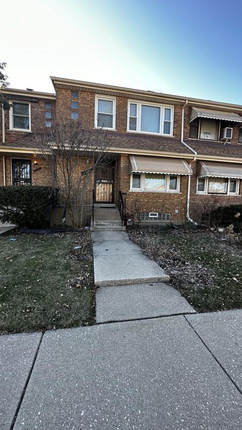 10948 S Eberhart Ave, Chicago, IL 60628 photo 1