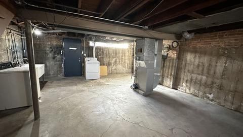 10948 S Eberhart Ave, Chicago, IL 60628 photo 11