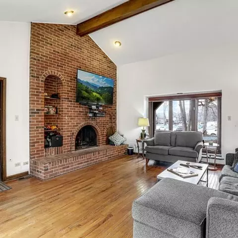 2930 Paris Rd, Olympia Fields, IL 60461 photo 2