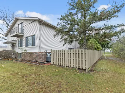 18600 Golfview Dr, Hazel Crest, IL 60429 photo 34