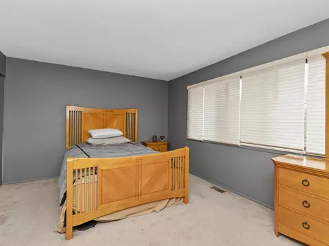 18600 Golfview Dr, Hazel Crest, IL 60429 photo 20
