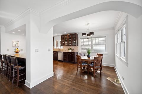2205 Forestview Rd, Evanston, IL 60201 photo 11