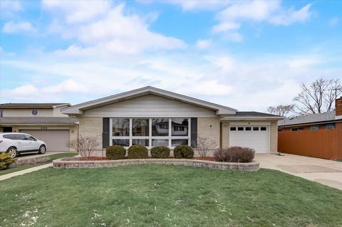 132 Ambleside Rd, Des Plaines, IL 60016 photo 1