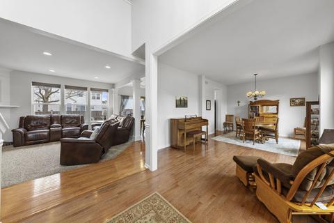 25104 Armstrong Ln, Plainfield, IL 60585 photo 3