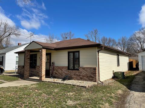 24 James Rd, Rantoul, IL 61866 photo 2