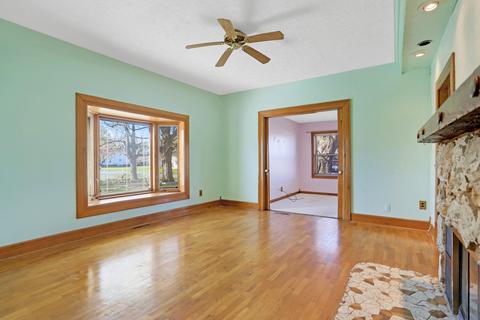 448 N Morgan St, Bement, IL 61813 photo 4