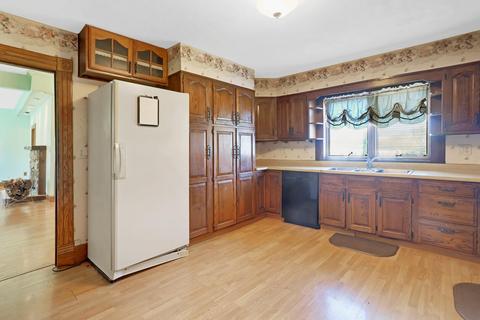 448 N Morgan St, Bement, IL 61813 photo 11