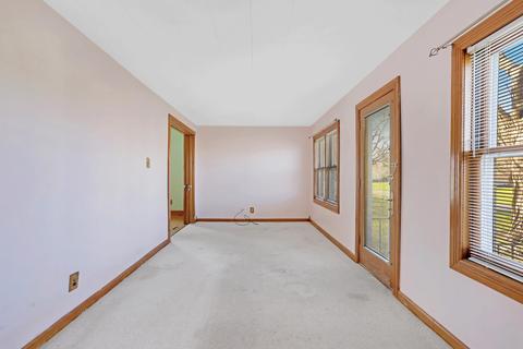 448 N Morgan St, Bement, IL 61813 photo 3