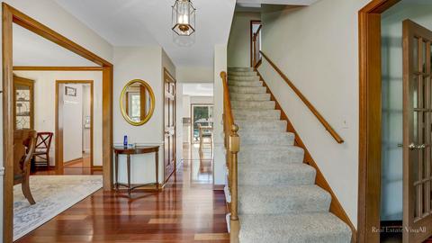 1013 Twisted Oak Ct, Algonquin, IL 60102 photo 3