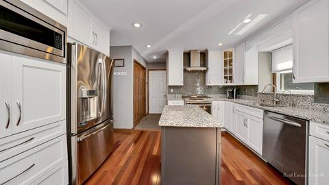 1013 Twisted Oak Ct, Algonquin, IL 60102 photo 7