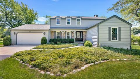 1013 Twisted Oak Ct, Algonquin, IL 60102 photo 1