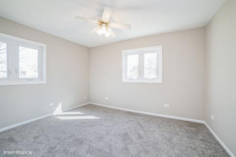 29 W440 Mercury Ct, Bartlett, IL 60103 photo 15