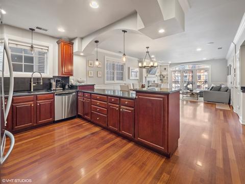 837 W Roscoe St #2W, Chicago, IL 60657 photo 6