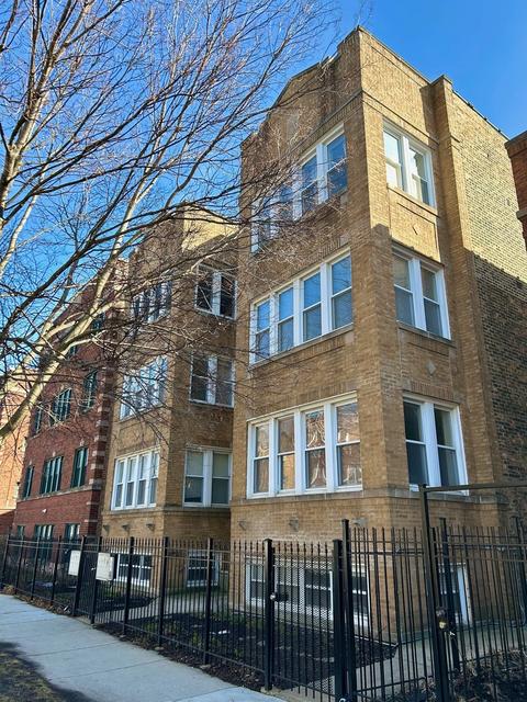 3013 W Gunnison St #2W, Chicago, IL 60625