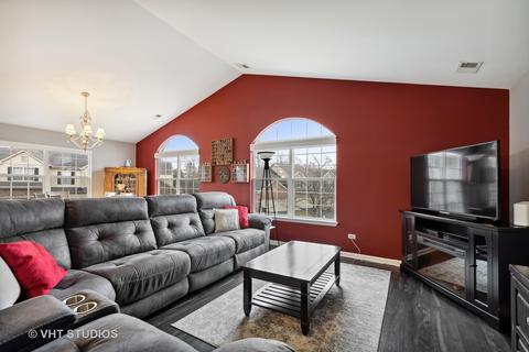 5216 Cobblers Xing, Mchenry, IL 60050 photo 3