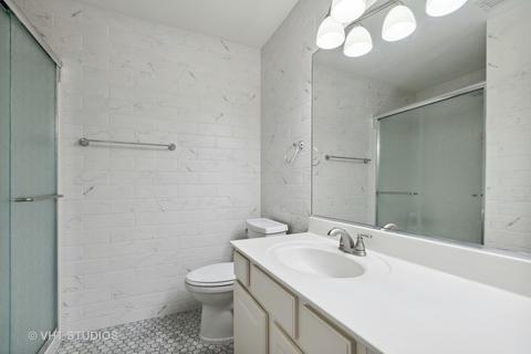 5216 Cobblers Xing, Mchenry, IL 60050 photo 14