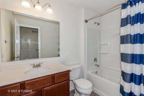 12633 S Potomac Dr, Plainfield, IL 60585 photo 8