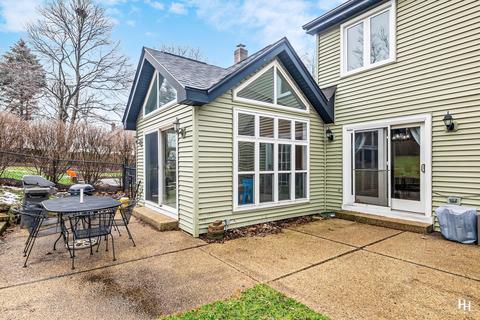 355 Hillhurst Dr, Cary, IL 60013 photo 25