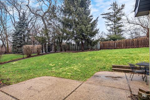 355 Hillhurst Dr, Cary, IL 60013 photo 26