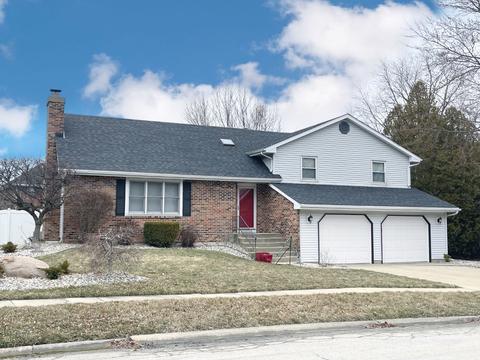 683 Woodstock Ln, Bourbonnais, IL 60914 photo 1