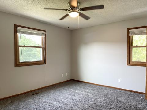 683 Woodstock Ln, Bourbonnais, IL 60914 photo 28