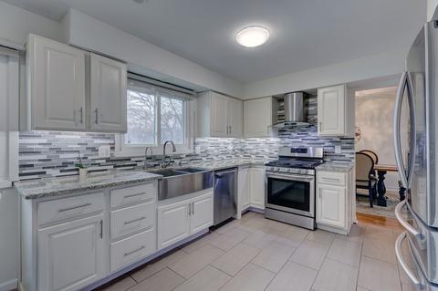 1180 Lexington Dr, Bartlett, IL 60103 photo 11