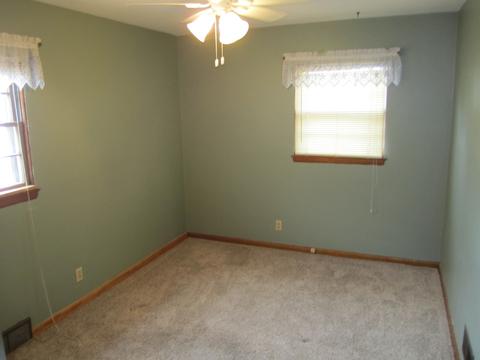 309 E Sunset Pl, Dekalb, IL 60115 photo 7