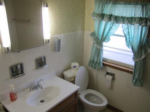 309 E Sunset Pl, Dekalb, IL 60115 photo 12