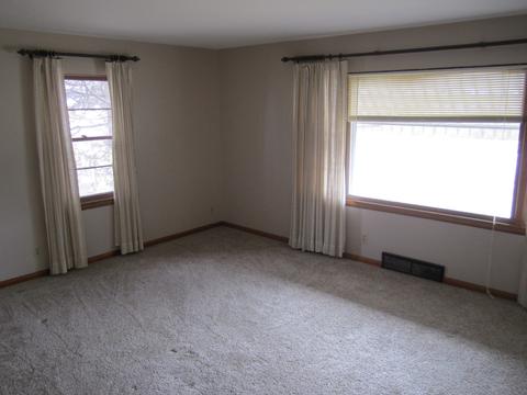309 E Sunset Pl, Dekalb, IL 60115 photo 6
