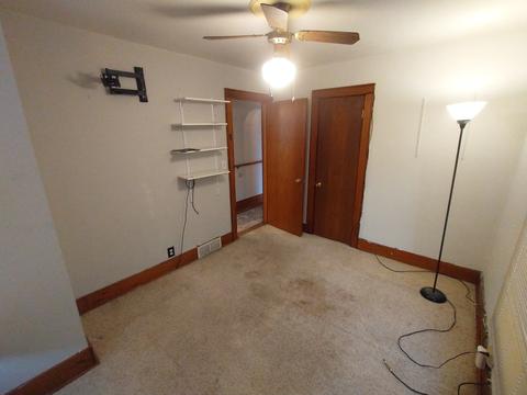 460 W 7th St, Pecatonica, IL 61063 photo 9