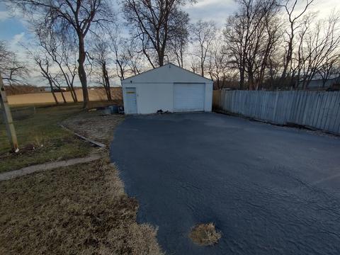 460 W 7th St, Pecatonica, IL 61063 photo 18