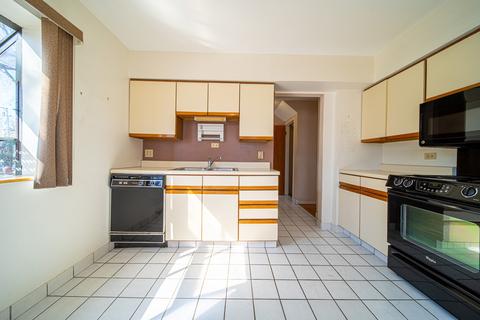 1180 N Wheeling Rd, Mount Prospect, IL 60056 photo 11