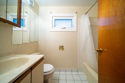 1180 N Wheeling Rd, Mount Prospect, IL 60056 photo 14