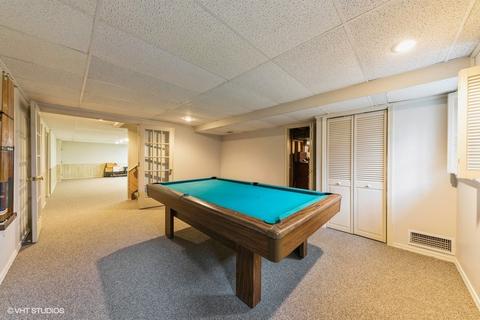 8648 Heather Dr, Burr Ridge, IL 60527 photo 29