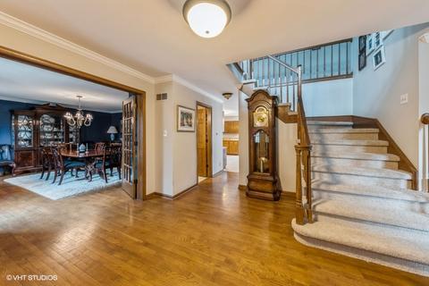 8648 Heather Dr, Burr Ridge, IL 60527 photo 10