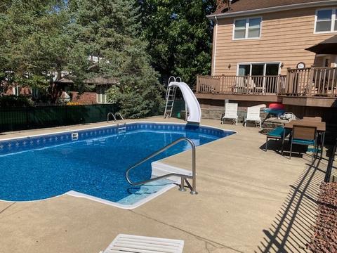 8648 Heather Dr, Burr Ridge, IL 60527 photo 9