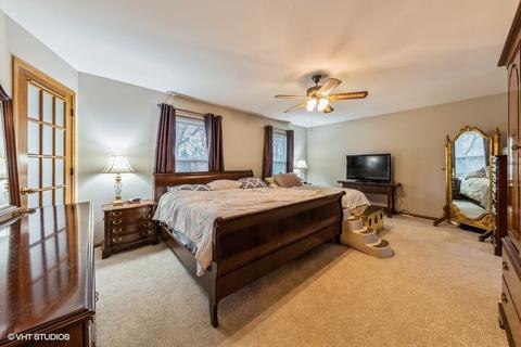 8648 Heather Dr, Burr Ridge, IL 60527 photo 21