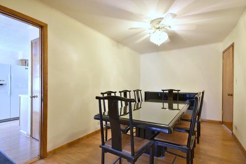 1043 E Algonquin Rd, Des Plaines, IL 60016 photo 9