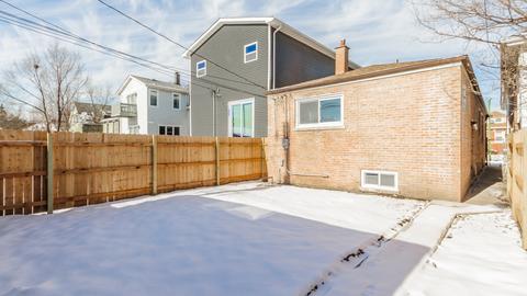 529 E 89th Pl, Chicago, IL 60619 photo 16