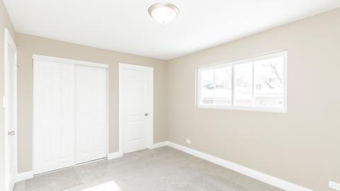 529 E 89th Pl, Chicago, IL 60619 photo 6
