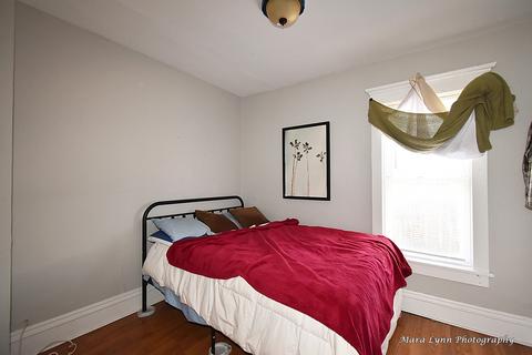 215 Bluff St, Aurora, IL 60505 photo 7