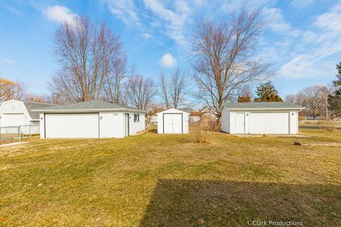 712 W Eureka St, Braidwood, IL 60408 photo 4