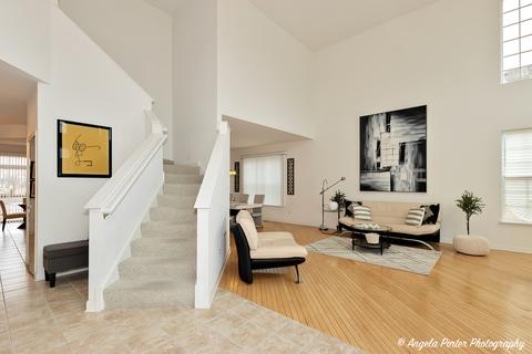 1340 Horizon Trl, Wheeling, IL 60090 photo 2