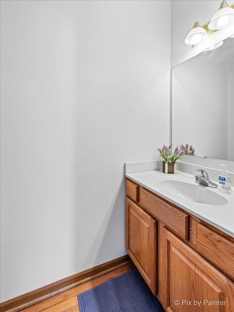 1490 Fox Path Ct, Hoffman Estates, IL 60192 photo 11