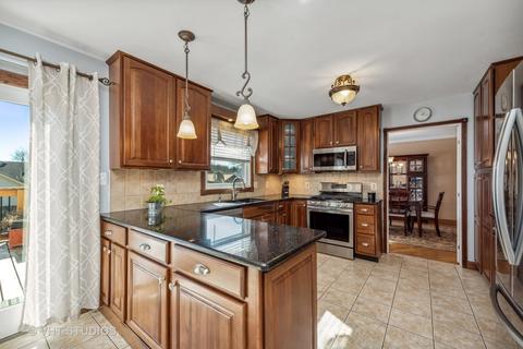 3401 W Lorient Dr, Mchenry, IL 60050 photo 6