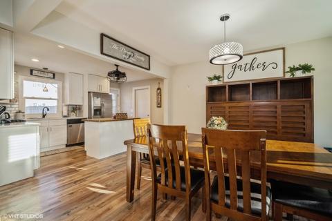 115 S Western Ave, Bartlett, IL 60103 photo 4