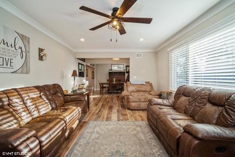 115 S Western Ave, Bartlett, IL 60103 photo 3
