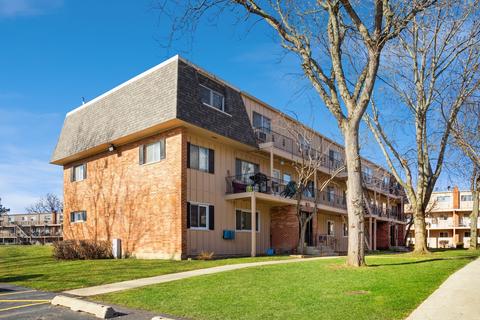 2406 Algonquin Rd #12, Rolling Meadows, IL 60008 photo 1